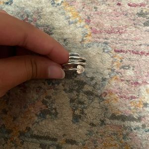 James Avery ring not sure size believe it is 7 1/2